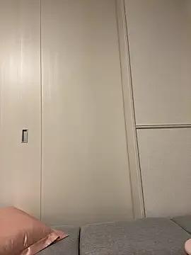 ericiii — Freechat on StripChat