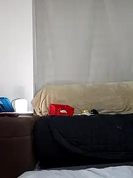 estrella_tasty on StripChat