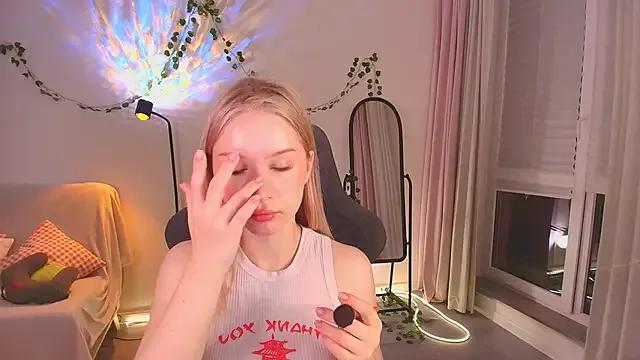 Freechat Eva_Davi on StripChat