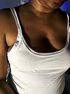 FANTASY_QUEEN_07 on StripChat