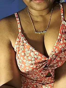 FANTASY_QUEEN_07 on StripChat