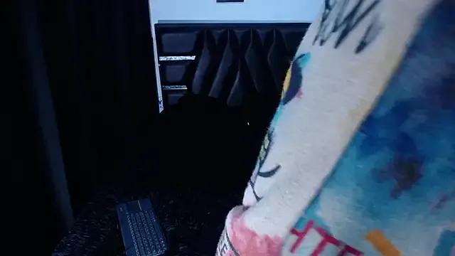 Fernandoo_Oficial on StripChat