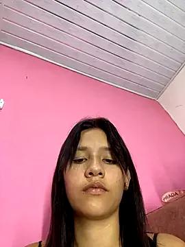 Freechat FerneyManti on StripChat