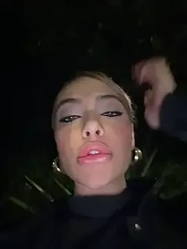 Ginevrafedez — My tits out in the MOVIE THEATER 