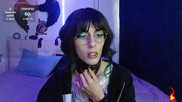 goth_minerva on StripChat