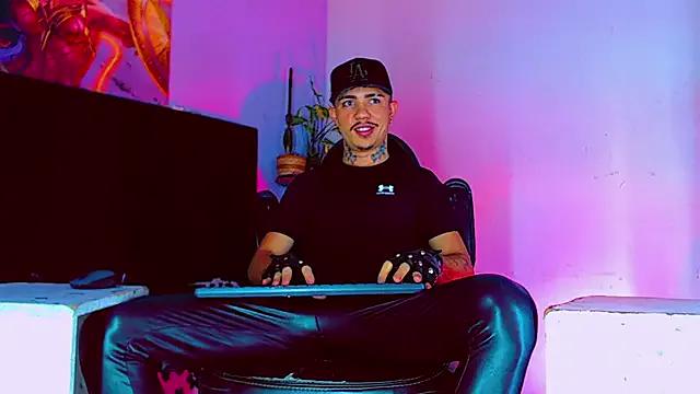 HannibalLester on StripChat