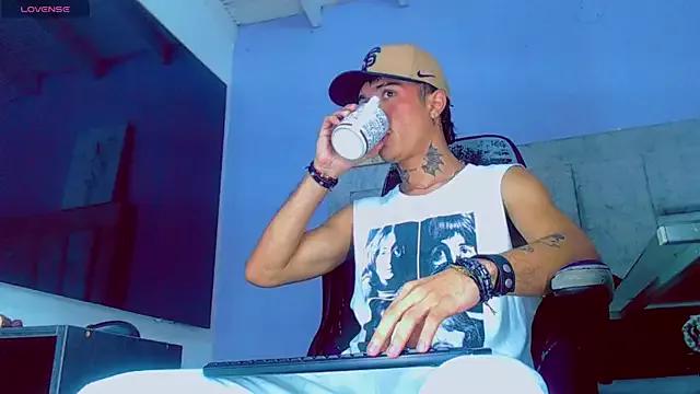 HannibalLester on StripChat