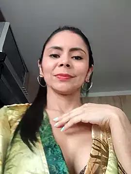 hema_gold on StripChat