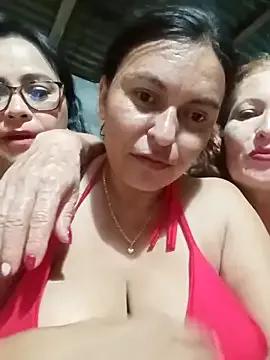 Horny-Mommy-Dirty on StripChat