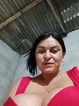 Horny-Mommy-Dirty on StripChat