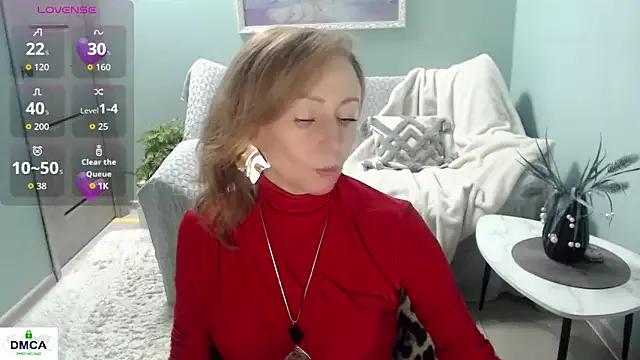 Freechat HornyMilf_777 on StripChat