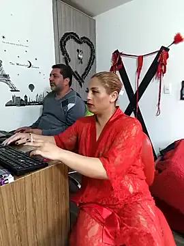 Freechat hotandfierylatinos2023 on StripChat