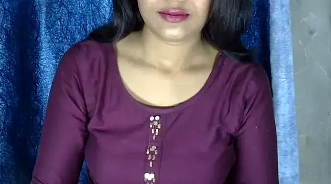 hotee_bhabi on StripChat