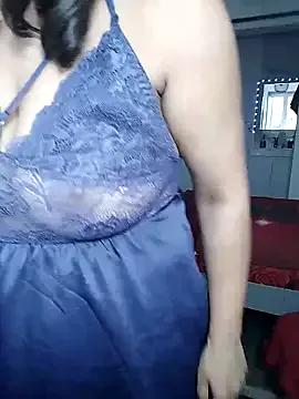 Freechat HotSpicyGujju on StripChat