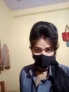 Hoty_girl_143 on StripChat