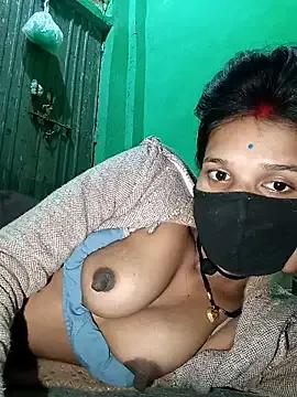 Hoty_girl_143 — Freechat on StripChat