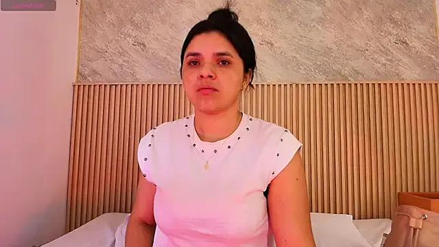 Freechat indi_catalina on StripChat