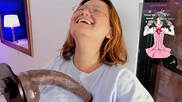 Freechat isa_grey_ on StripChat