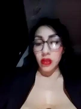 Isabellitasexi38 on StripChat