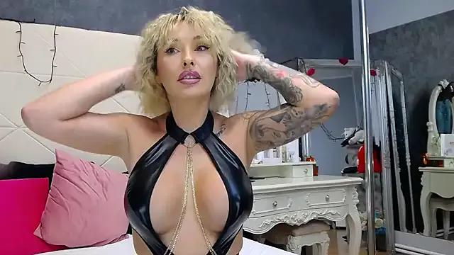 IssaSmith — Keep wet me ... until my panties comes off