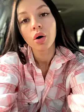 JulliaVegas on StripChat