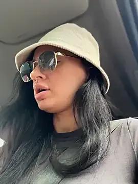 JulliaVegas on StripChat