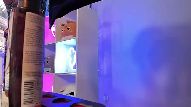 kaisajenner on StripChat