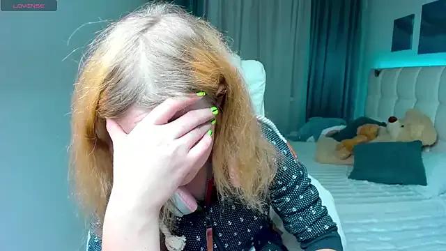 Kathlyn__Heath on StripChat