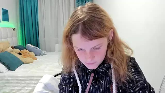 Kathlyn__Heath on StripChat