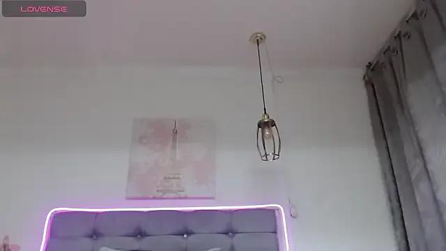 Freechat Keyla01_ on StripChat