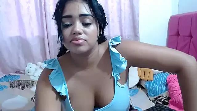 kiara_milf_ on StripChat
