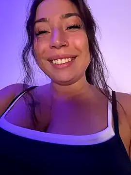 KimArts on StripChat