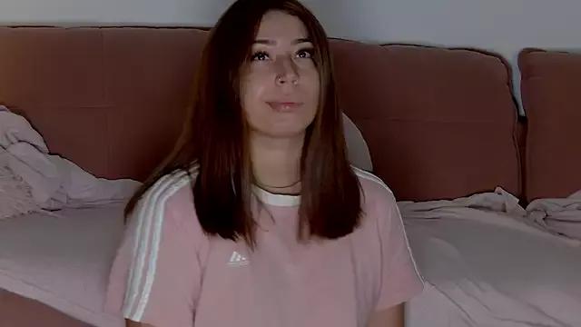 KimArts on StripChat