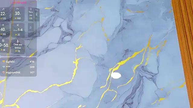 Freechat kinkylittlegirll on StripChat