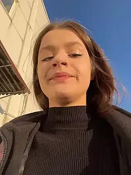 KittyQueeny on StripChat