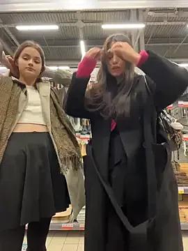 KittyQueeny on StripChat