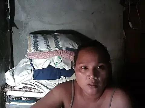 lady_helen00 on StripChat