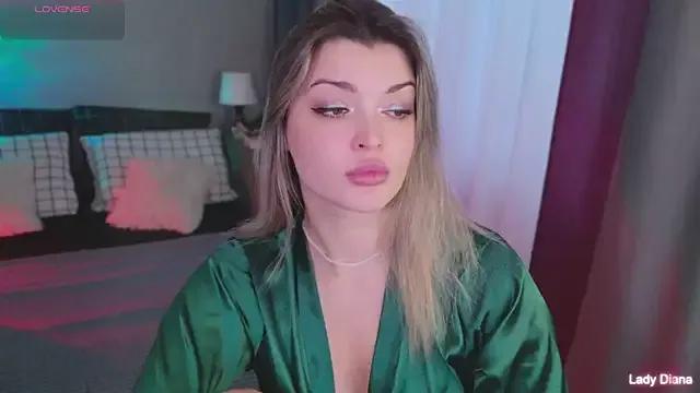 StripChat LadyDiLancaster is Private LadyDiLancaster — i love feel you* Please make me smile:)