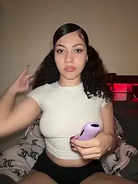 StripChat ladylavish is Freechat ladylavish — Cum/squirt