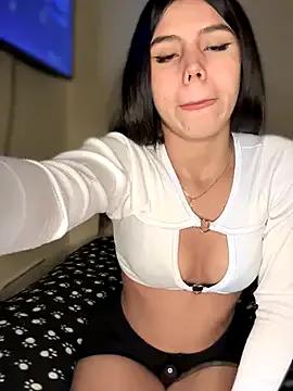 Laura-Khalifa on StripChat