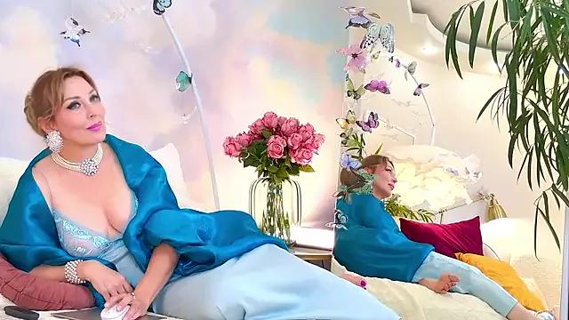 Group Ledy_Mary on StripChat