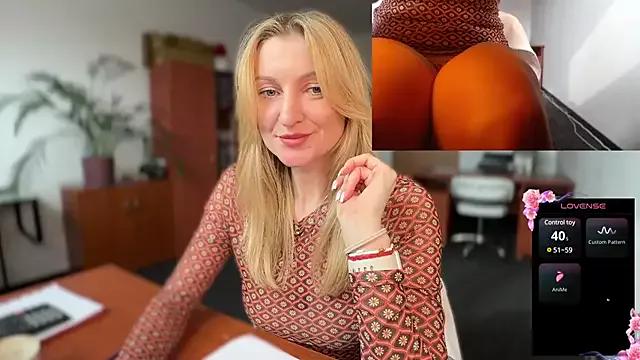 legsLONG on StripChat