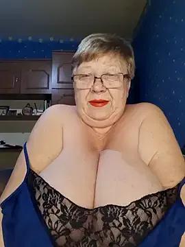 Lena_Gaby — Show boobs and pussy