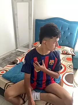 Leonarrrd_01 on StripChat