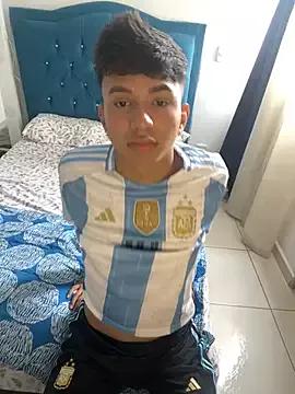 Leonarrrd_01 on StripChat