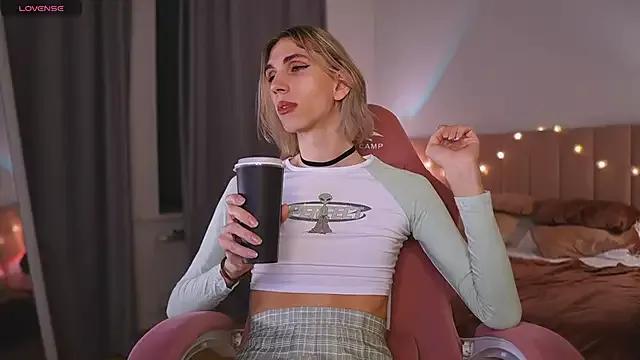 Lettie_brooks on StripChat