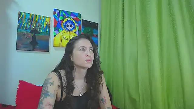 Leyla_Horny_Bg — show ass