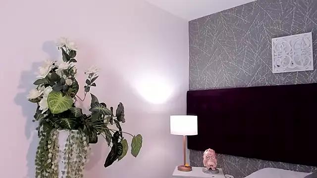 LiaCathaleya on StripChat