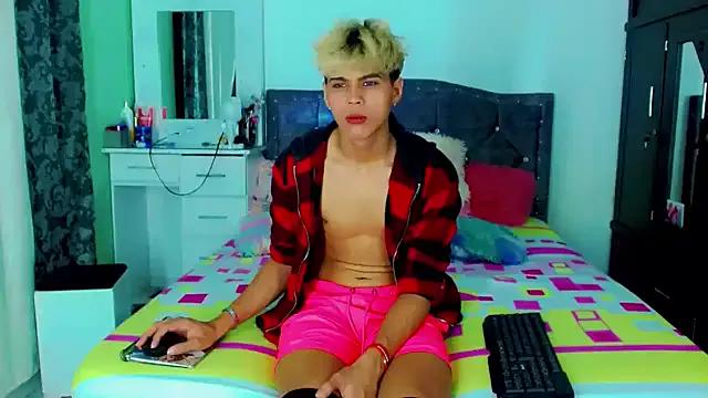 Freechat Liamscott_ on StripChat