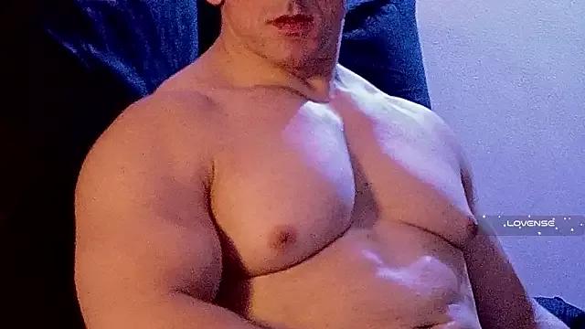 Freechat life_warrior on StripChat